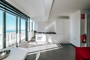 Dining - Eterna Primavera Adeje - Relax with Jacuzzi and A/C (adeje)