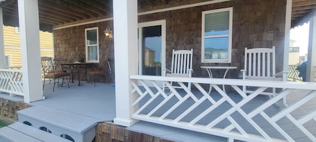 Front of property. Pierhouse Bed & Breakfast