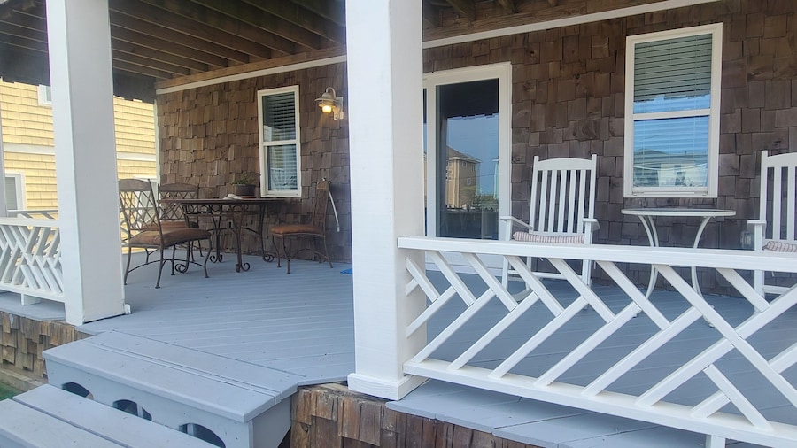 Pierhouse Bed & Breakfast