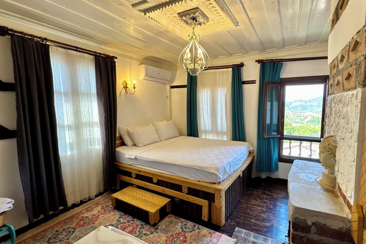 Manzara Oda | Free WiFi, bed sheets