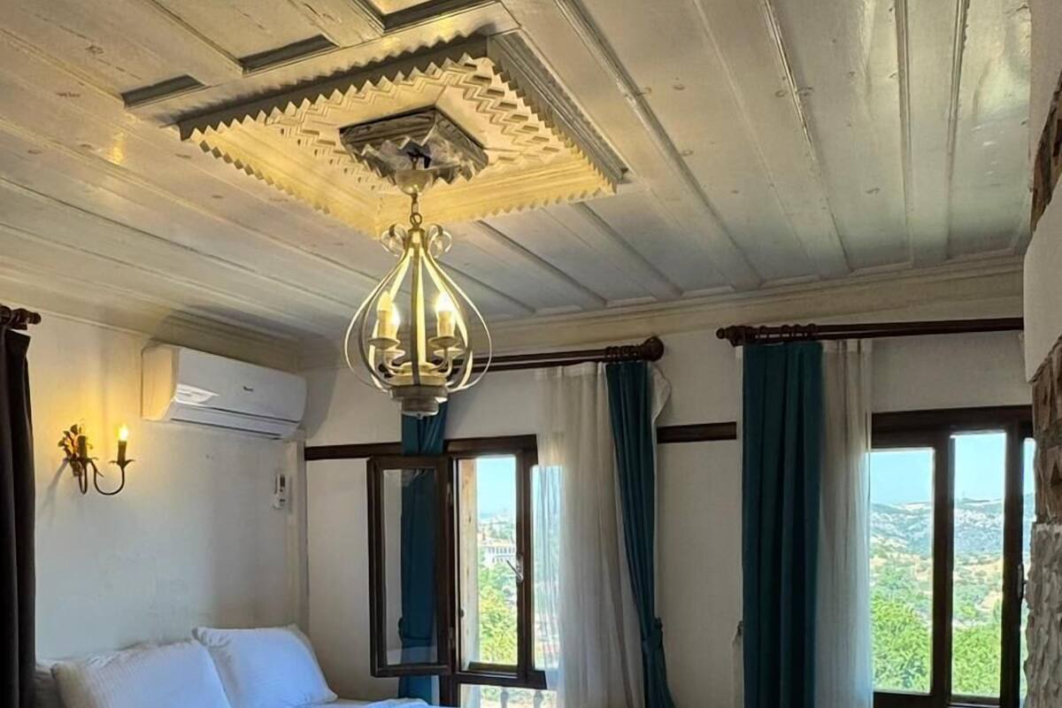 Manzara Oda | Free WiFi, bed sheets