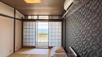 Twin Room | Free WiFi