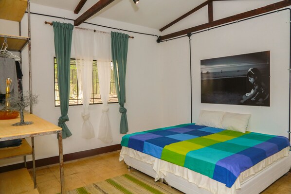 Standard Room | Iron/ironing board, free WiFi, bed sheets, wheelchair access