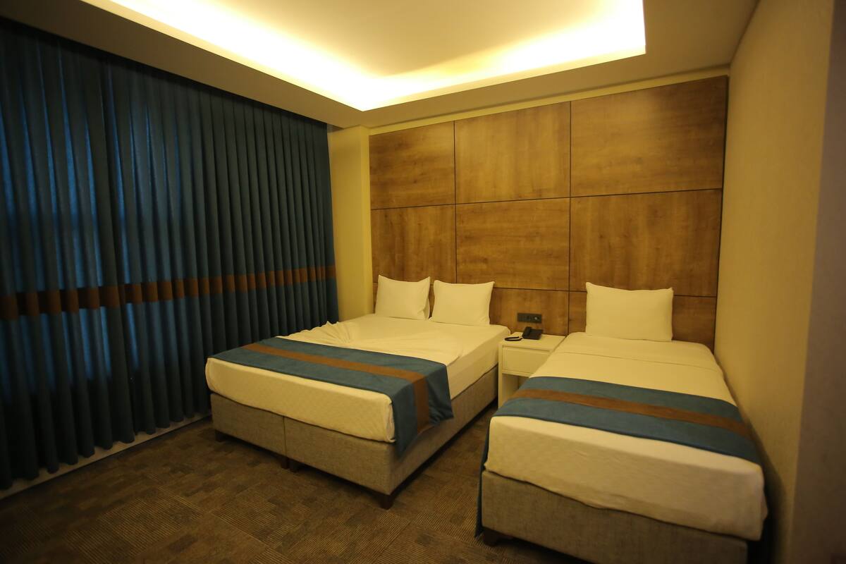Standard Room | 1 bedroom, desk, soundproofing, iron/ironing board (on request)