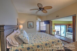 2 bedrooms, in-room safe, iron/ironing board, travel cot - ★★★★★Spectacular Water View-Private Wrap-Around Balcony-3 Pools-2 Restaurants ☼☼ (St. Thomas)
