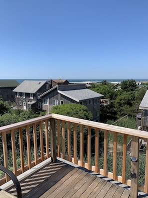Property grounds - Ocean Beach/Corneille Est, Fire Island Beach House (Ocean Beach (Cornielle Estates))