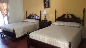 Ropa de cama hipoalergénica, cubrecamas y cortinas blackout 