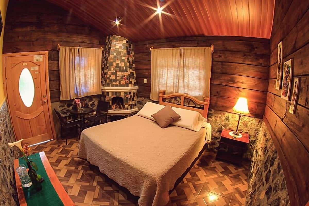 Junior Cabin, Mountain View | Down comforters, in-room safe, blackout drapes, WiFi (free)