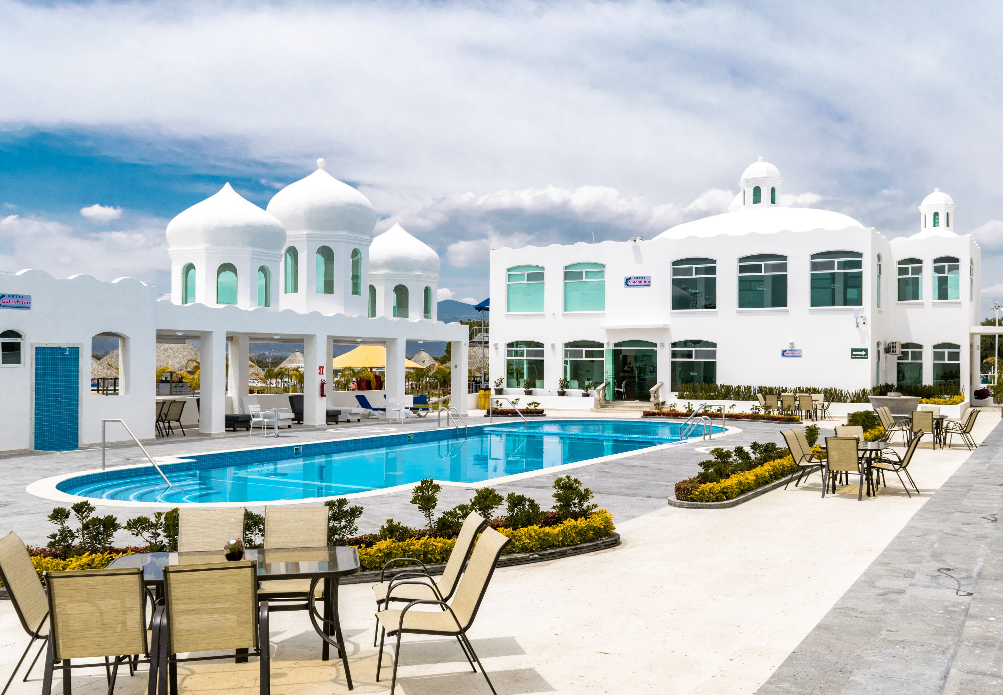2 outdoor pools, open 9:00 am to 9:00 pm, pool umbrellas, pool loungers