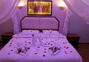 1 bedroom, desk, free WiFi