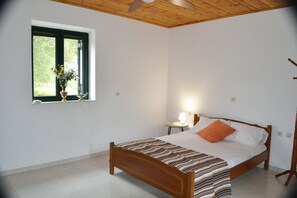 3 عدّة غرف نوم ومكواة/لوح كي وواي فاي