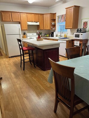 Unclassified image, 4 of 35, button - 11-Acres | Groups | Fire Pit | Wooded Retreat (Gold Hill)