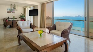 Suite Junior, 1 très grand lit, en front de mer (Preferred Club)