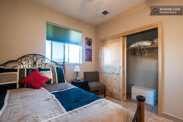 1 bedroom, iron/ironing board, travel cot, WiFi