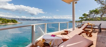 Apartments- Habek- apartment the View 6 people, Basina, Hvar,