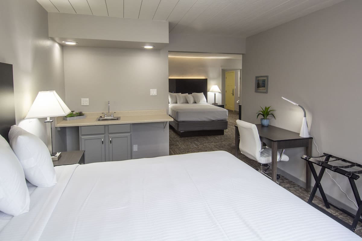 king/queen kitchenette | 1 bedroom, individually decorated, desk, laptop workspace