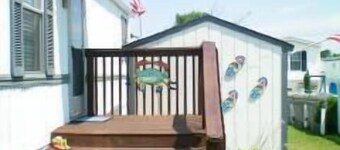 Fenwick Island on the canal. Swann Keys