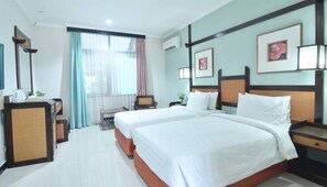 Quarto duplo superior | Escrivaninha, quartos à prova de som, Wi-Fi de cortesia