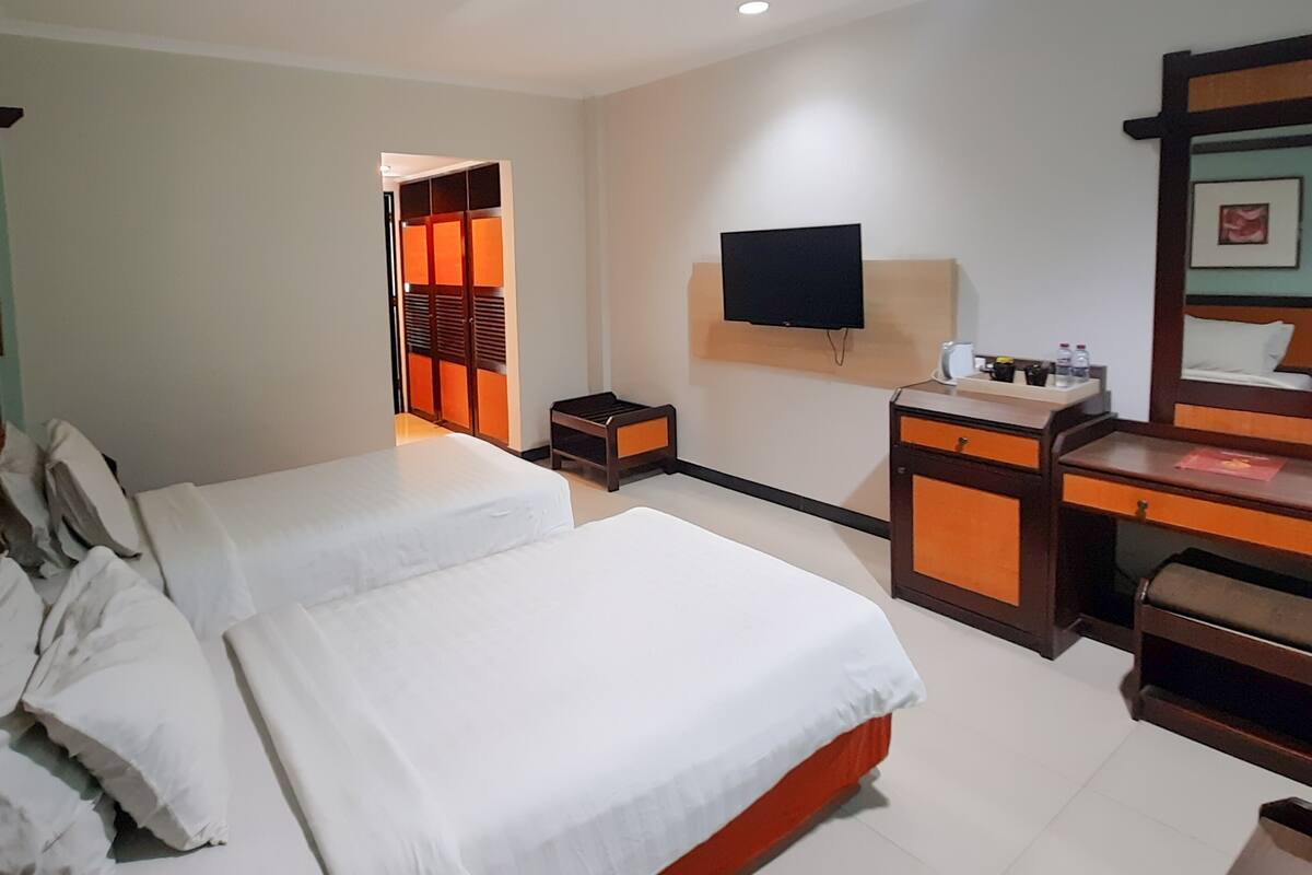 Superior-Zweibettzimmer | Schreibtisch, schallisolierte Zimmer, kostenloses WLAN