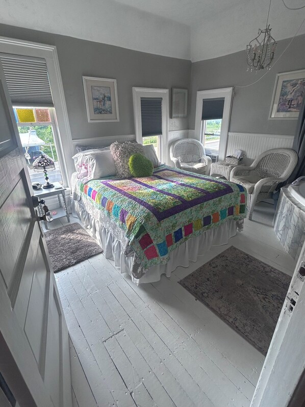 Taffy Art Room | 1 makuuhuone, egyptinpuuvillaiset lakanat, ylelliset vuodevaatteet