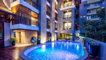 Kolam renang outdoor