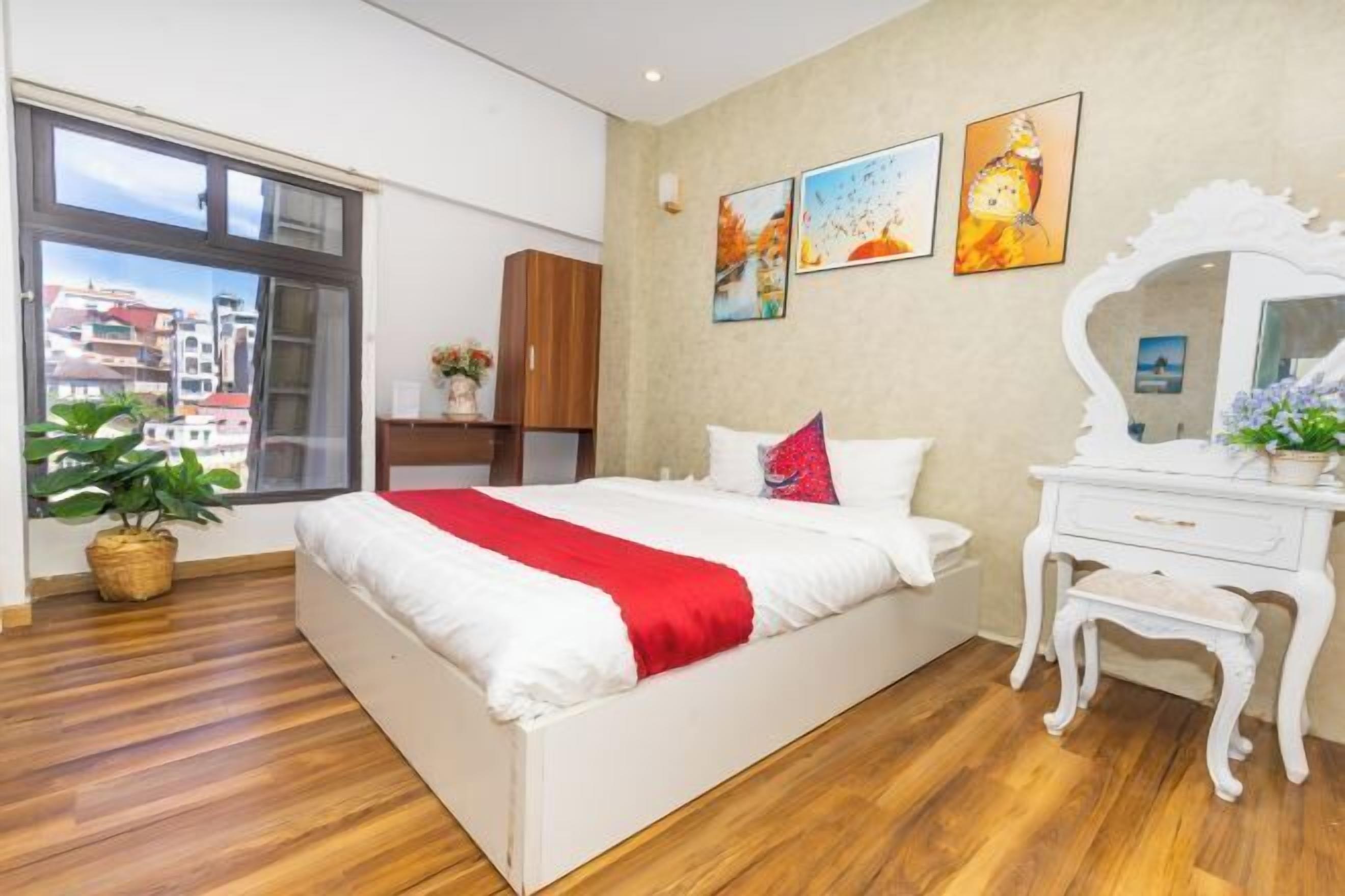 Minibar, decoración individual, mobiliario individual y escritorio