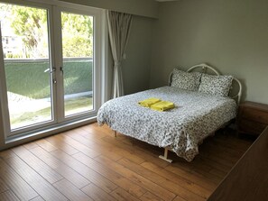 Blackout drapes, free WiFi - Dunbar Guest House (Vancouver)