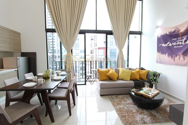 TV - I City Theme Park Lux Home_link to mall_near UITM SCCC (I-City)