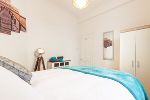 1 bedroom, iron/ironing board, WiFi, bed sheets - Beautiful Central Exeter Apartment 5 min walk quay (Exeter)