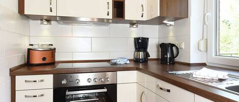 Køleskab, mikrobølgeovn, ovn, opvaskemaskine