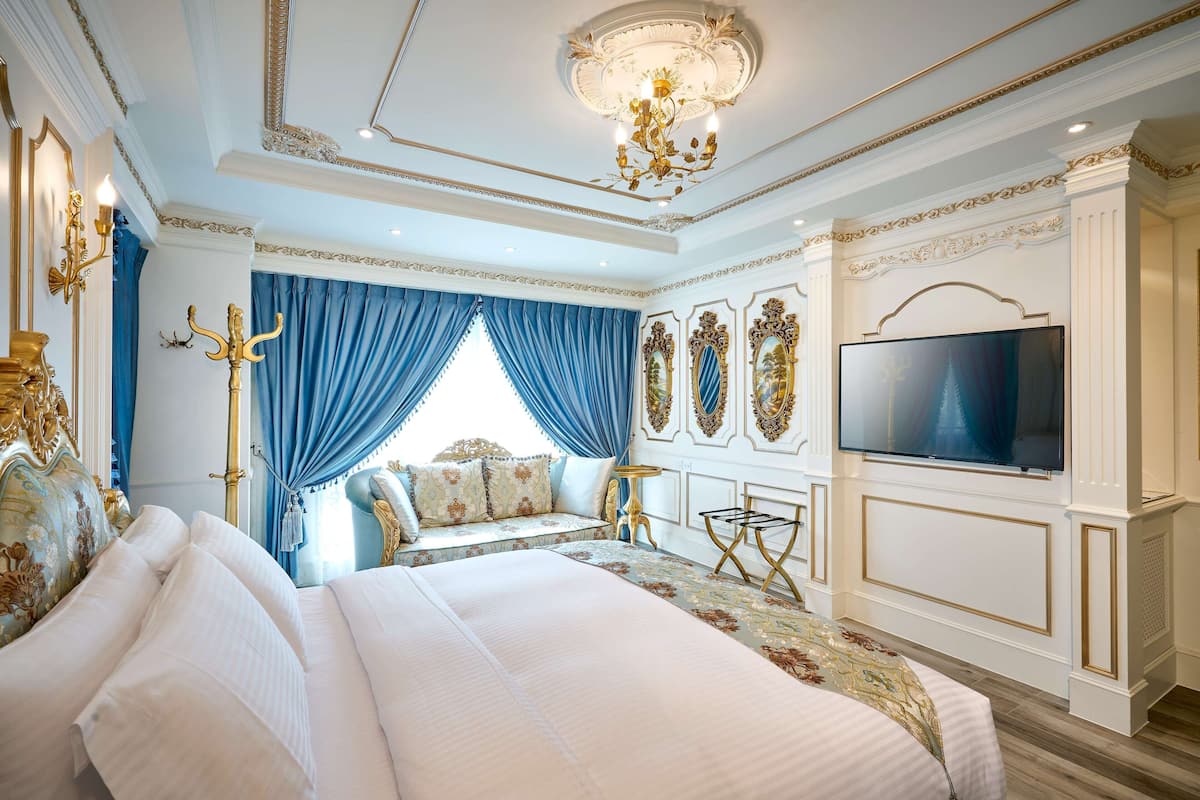 Premium tweepersoonskamer, 1 kingsize bed, niet-roken, uitzicht op bergen | Luxe beddengoed, donzen dekbedden, pillowtop-bedden
