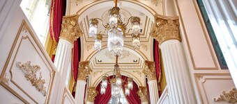 Sun Moon Lake Queen Castle Hotel