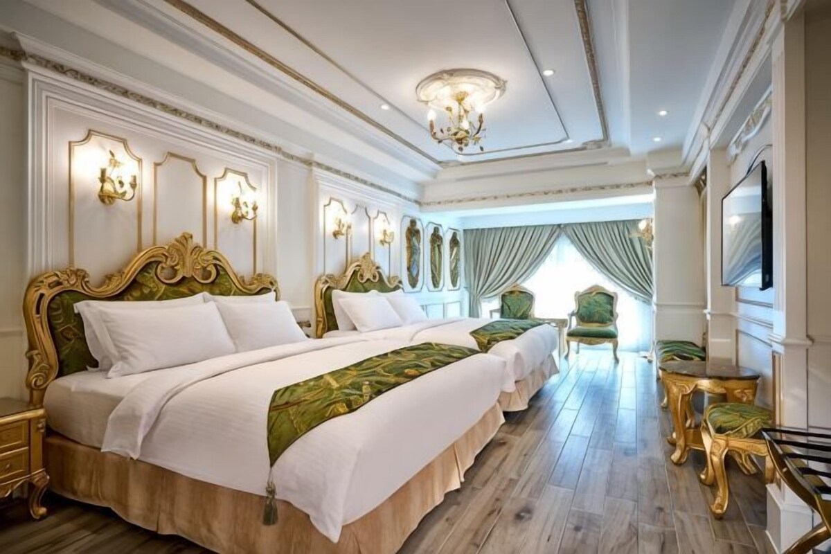 Premium bedding, down comforters, pillowtop beds, blackout drapes