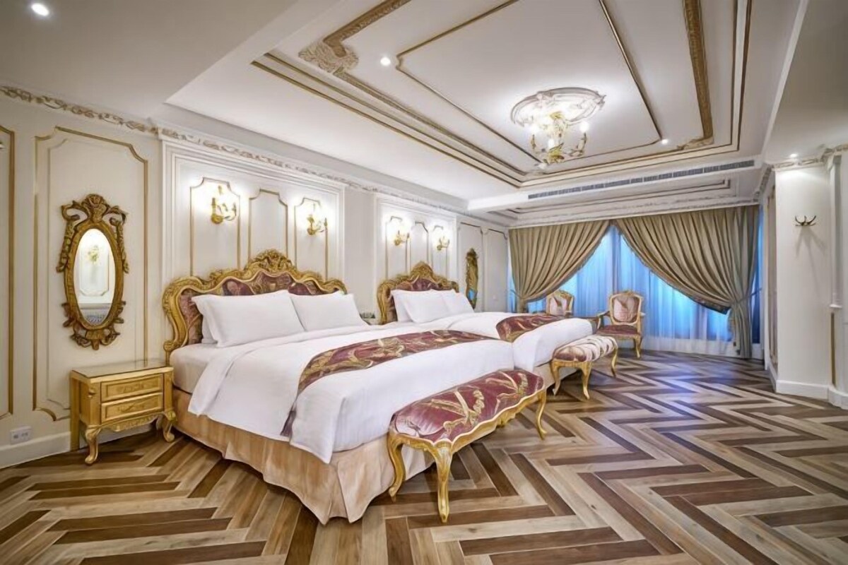 Premium bedding, down comforters, pillowtop beds, blackout drapes
