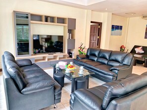 Flat-screen TV, Netflix - Casa Villa Jomtien Beach (Pattaya)