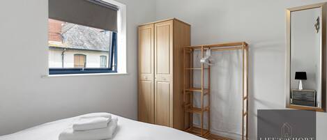 2 chambres, bureau, fer et planche à repasser, Wi-Fi