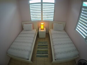 8 habitaciones y wifi 