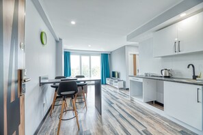 1 bedroom, in-room safe, laptop workspace, soundproofing