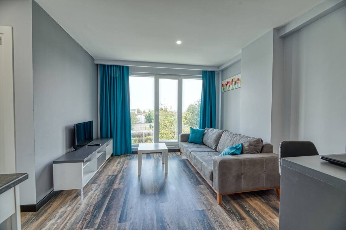 1 bedroom, in-room safe, laptop workspace, soundproofing