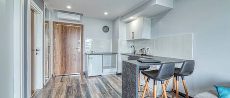 1 habitación y caja de seguridad en la habitación