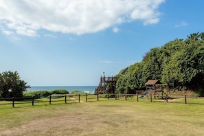 Children's play area - outdoor - Beachfront Holiday Home (Ballito)