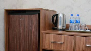 In-room safe, desk, soundproofing, free WiFi