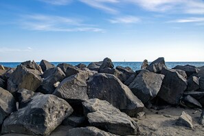 On the beach - Smy Aran Blu Roma Mare (Rome)