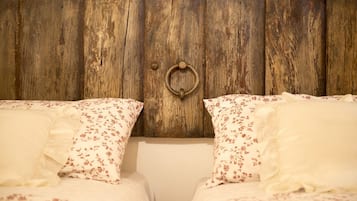 3 Schlafzimmer, Bügeleisen/Bügelbrett, Reisekinderbett, kostenloses WLAN