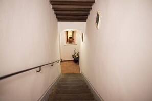 Interior - House of Roses, Relaxing Holiday (Montemurlo)