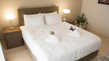 1 habitación, sistema de insonorización, wifi gratis y ropa de cama