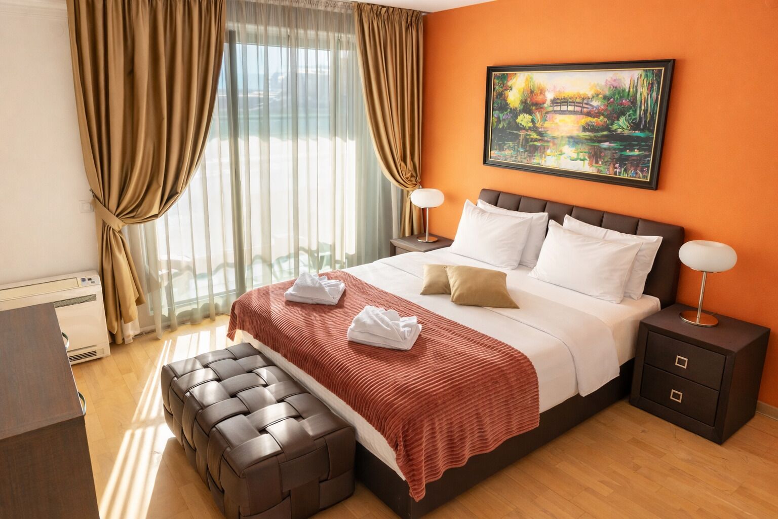 Condo Confort, vue sur la ville | 1 chambre, système d’insonorisation, accès au Wi-Fi (inclus)