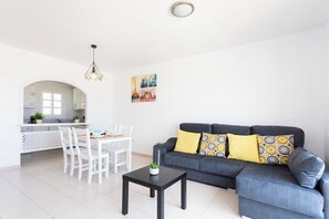 TV - Home2Book Amazing View Apartment Pool Adeje (Costa Adeje)