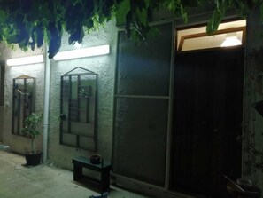 Interior - LARGE HOLIDAY HOUSE BY THE SEA WITH PRIVATE GARDEN. (Capo d'Orlando)