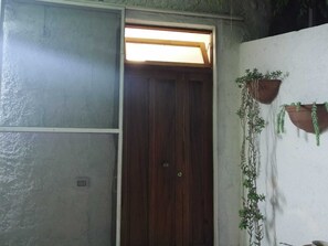 Exterior detail - LARGE HOLIDAY HOUSE BY THE SEA WITH PRIVATE GARDEN. (Capo d'Orlando)